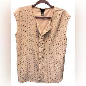 Super Cute pink Floral Design Ann Taylor Camisole Shell Size Large